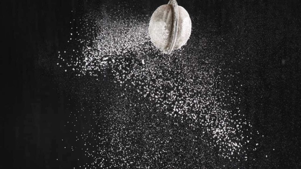 powdered sugar shake