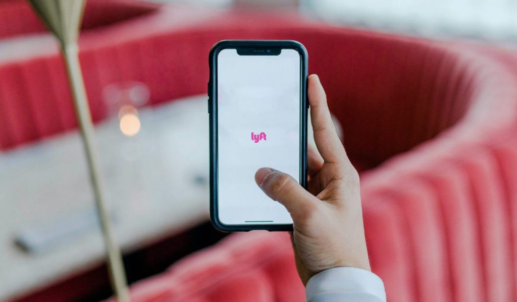 Uber, Lyft May Stop Operating in California After Refusing to Reclassify Drivers