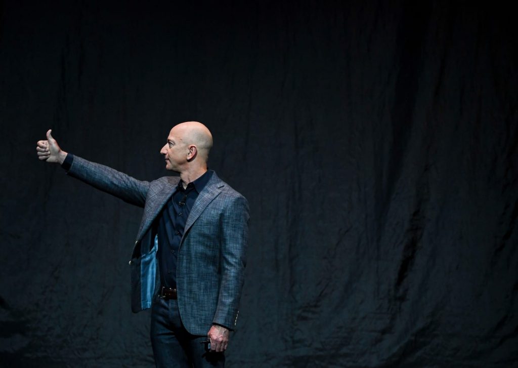 high profile health care venture backed by amazon jpmorgan and berkshire hathaway shutters